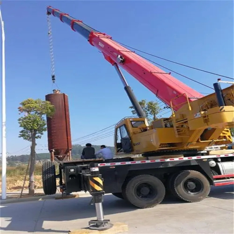 文登专业吊车租赁多少钱