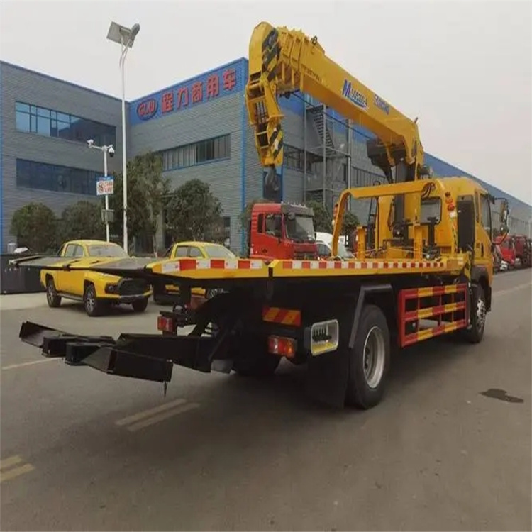 文登附近小随车吊出租电话，轻松解决搬运烦恼